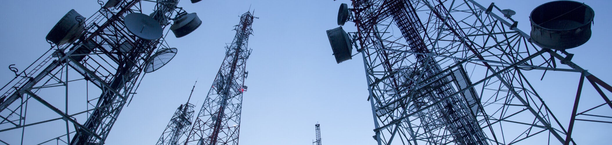 Telecommunication masts